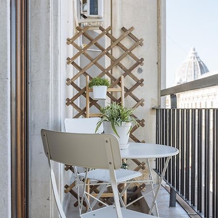 Old Town - City Center Apartment Bucarest Esterno foto